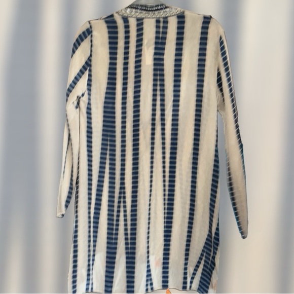 Hemant And Nandita Silk Mini W/Heavy Beaded Neckline & Tassel Hi Lo Bottom - Picture 5 of 7